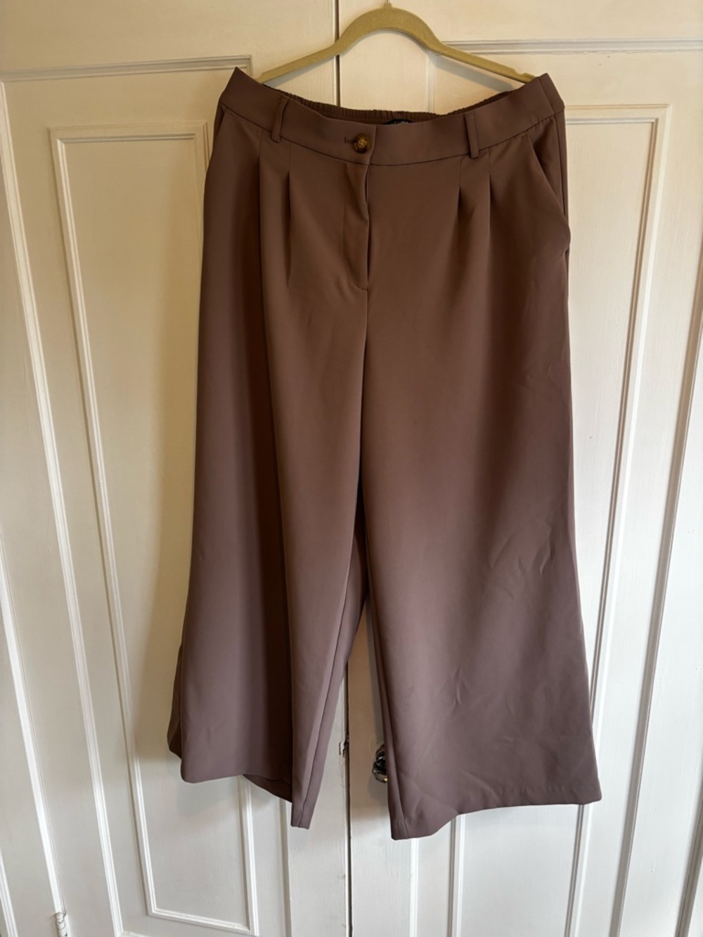 LOFT Wide-Leg Full Length Trousers in Taupe